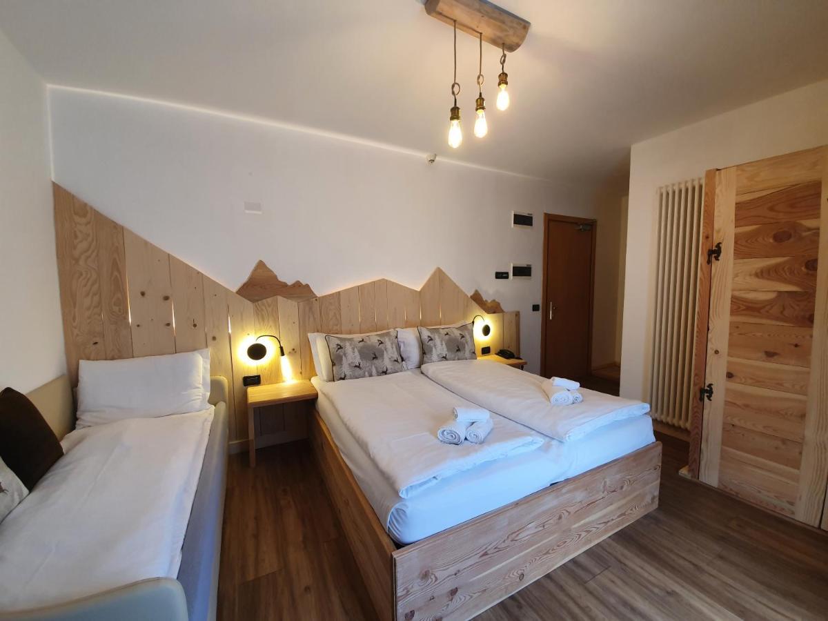 Hotel Pezzotti ペッリッツァーノ エクステリア 写真
